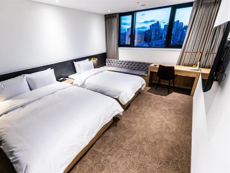 Ashton Hotel Ilsan Ni Exterior photo