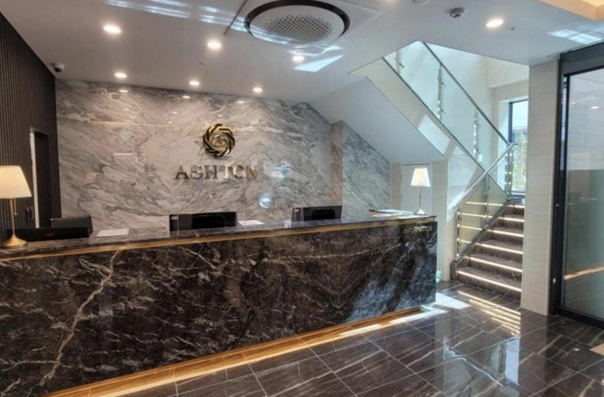 Ashton Hotel Ilsan Ni Exterior photo